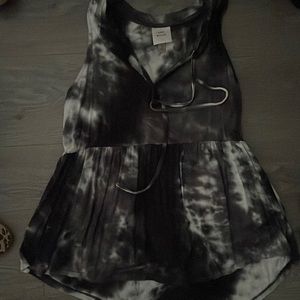 Very cute and body shaping tie dye top with string closures